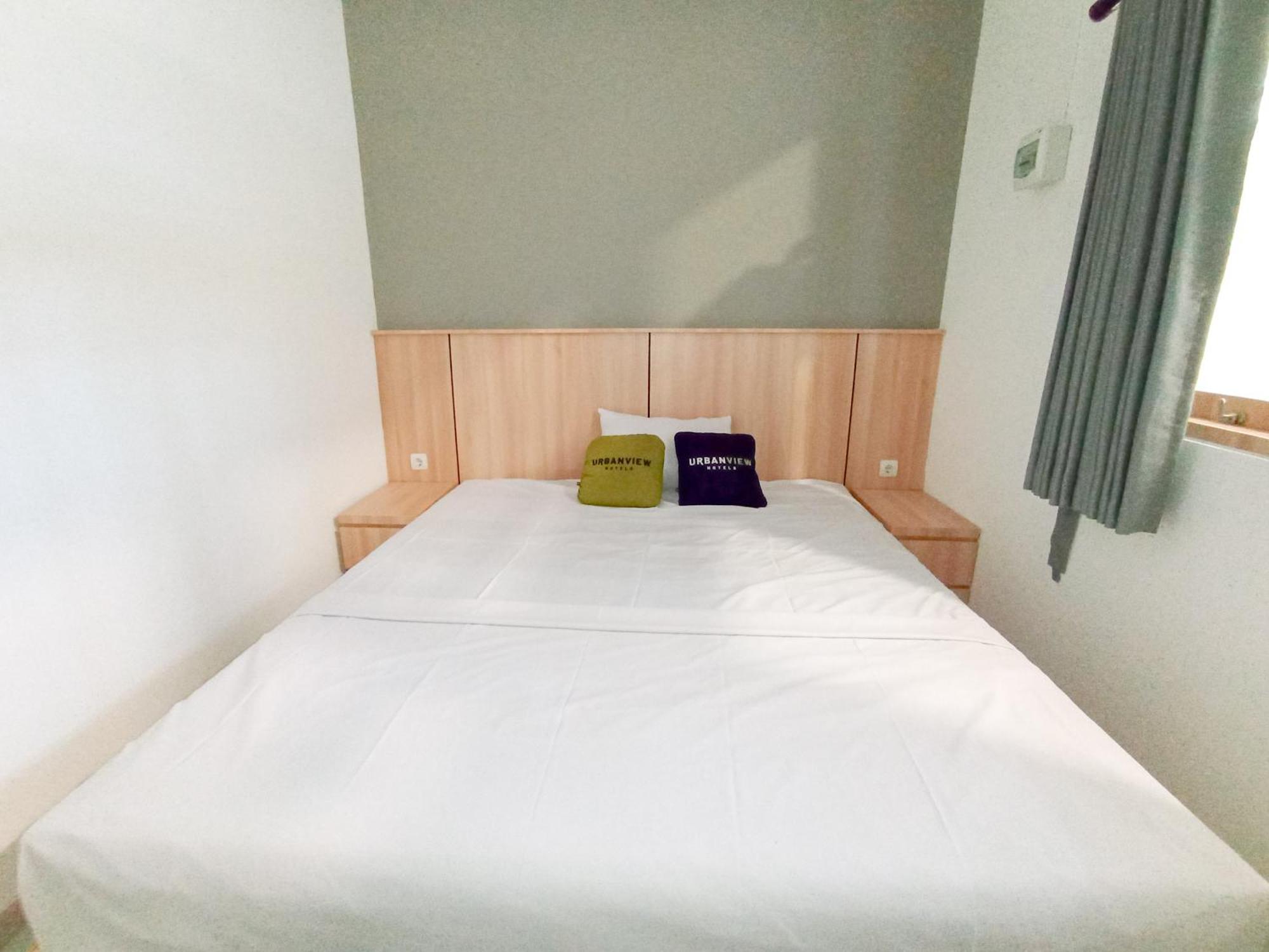 Urbanview Hotel Subali Purwokerto Exterior photo